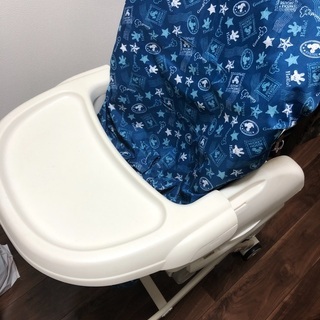 コンビのハイローチェア 