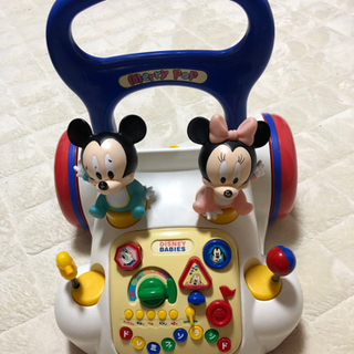 赤ちゃん あんよの練習