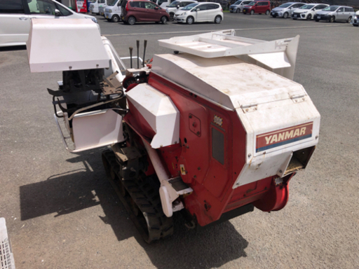 ヤンマー6馬力ハーベスター