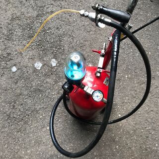 負圧式上抜きオイルチェンジャー・電源不要！コンパクト！の画像