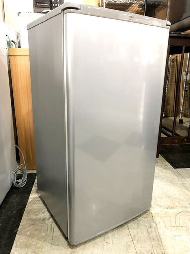 札幌近郊　送料無料　AQUA アクア 1ドア ノンフロン直冷式冷蔵庫 AQR-81E(S) 2016年製 75L