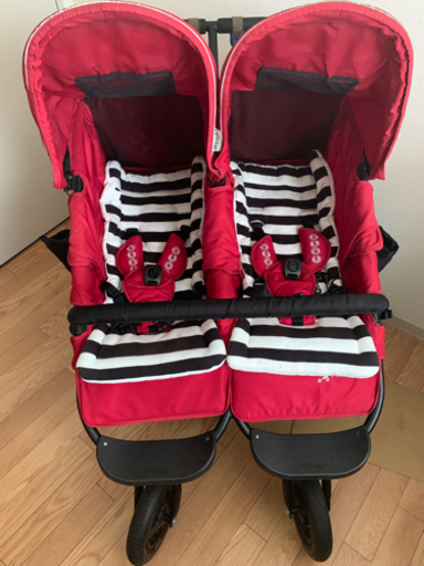双子用ベビーカー　エアバギー　ココダブル