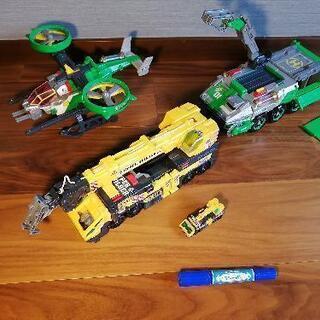 トミカ　グリーンレンジャー 3台+1台
