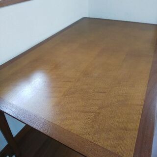 ダイニングテーブル