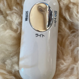 除菌　加湿器　リモコン付の画像