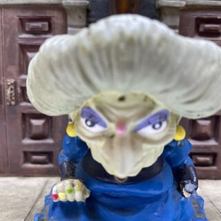 【愛品館八千代店】千と千尋の神隠し 千と千尋の神隠し 湯婆婆　プランター　ジブリの画像