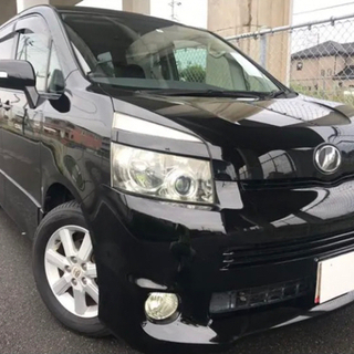 ヴォクシーの画像