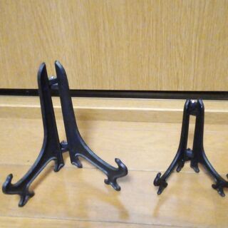 ★これ便利！５円★　見栄え抜群！スタンド　早い者勝ち