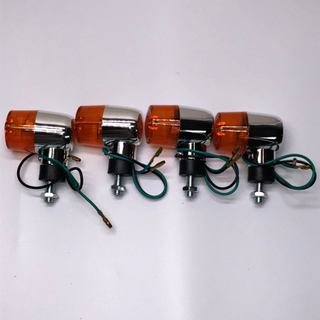 バイクウインカー四つの画像