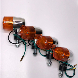 バイクウインカー四つの画像