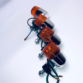 バイクウインカー四つの画像