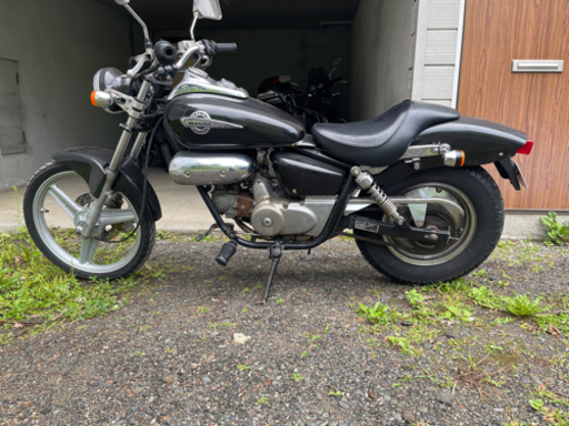 マグナ50 走る曲がる止まるに以上なし 乗って帰れます