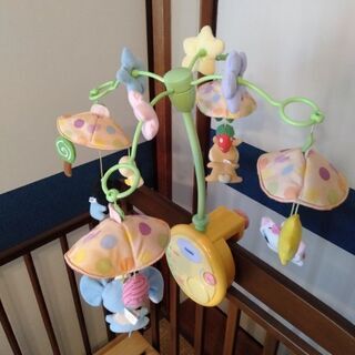 ベビーベッドの画像