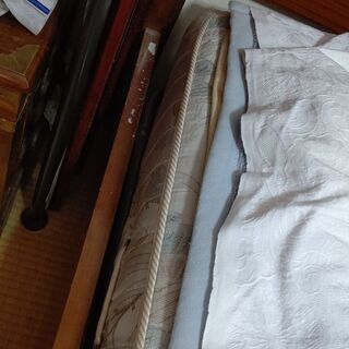 高級ダブルベッドの画像