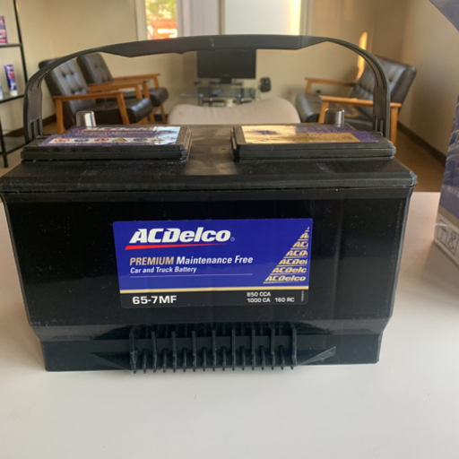 新品未使用　アメ車用バッテリー　65-7MF AC Delco
