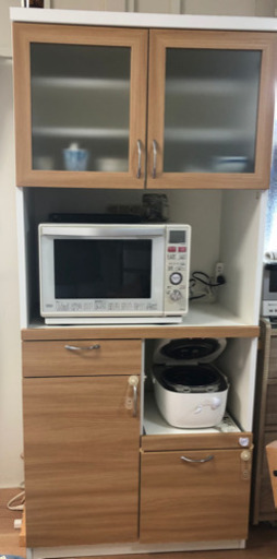 食器棚