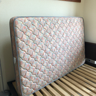 フランスベットマットレスセミダブルの画像