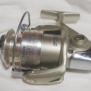 ダイワ　2000番スピニングリール3台+部品取り1台