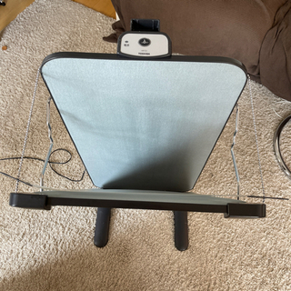 東芝ズボンプレッサーの画像