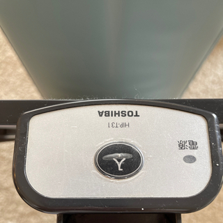 東芝ズボンプレッサーの画像