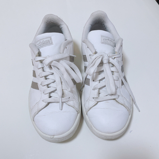 adidas アディダス