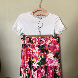 ZARA 新品 花柄ロングスカートの画像
