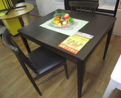 R245 NITORI 伸長式ダイニング3点セット、幅90cm・125cm