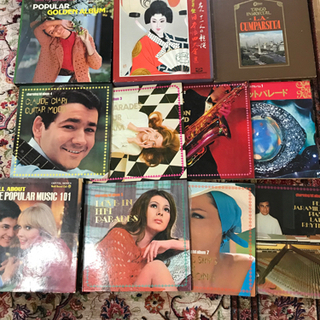 レトロなレコード100枚程の画像