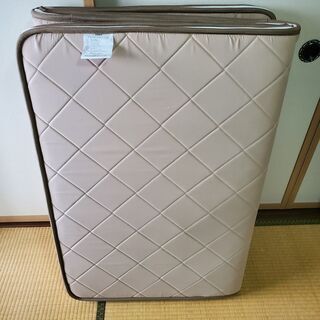 ニトリ3つ折りコウシツマットレス　パーム３の画像