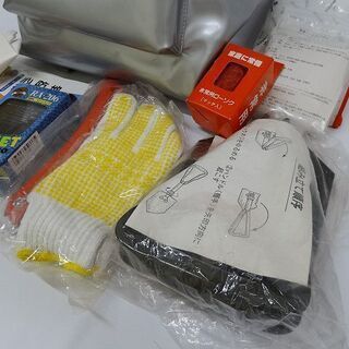 【恵庭】防災用品 非常持出袋 防災リュック 防災セット 保管品 PayPay支払いOK！の画像