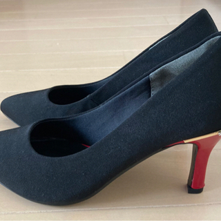 新品•未使用パンプスの画像