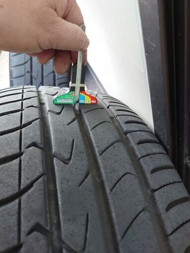 しんせい専用　エスティマ １６インチアルミホイール＋タイヤ４本　２１５／６０Ｒ１６