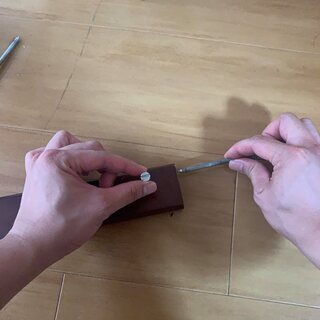 木材のシングルベッドの画像