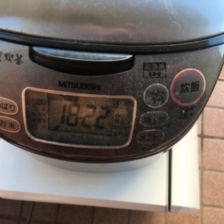 食洗機と炊飯器セットの画像