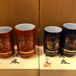 【未使用・新品】九谷焼 夫婦湯呑み　桐箱入り