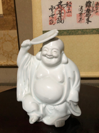 三川内焼の布袋様　（平戸焼き）