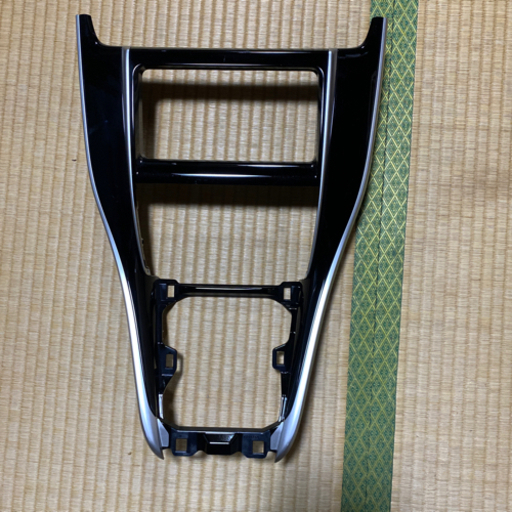 ハリアー純正パネル新品