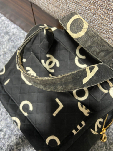 　値下げしました！　CHANEL シャネル　　廃盤商品　鞄　シリアルナンバーあり　値下げ中