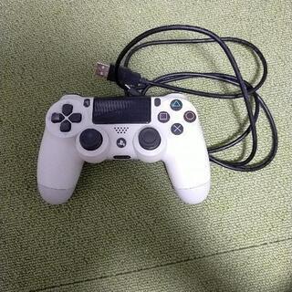 PS4コントローラー