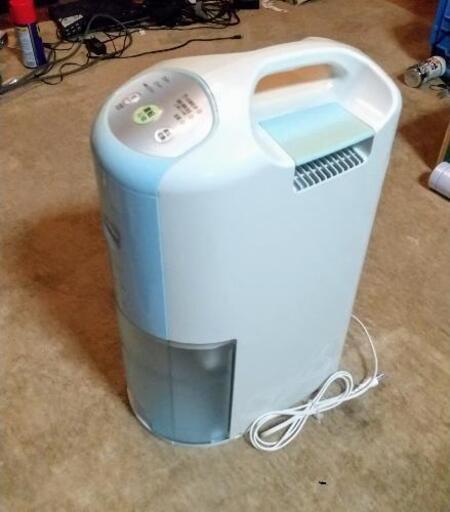 コロナ製　除湿機　動作品
