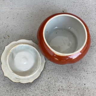 (お取引中)柿モチーフの入れ物　陶器の画像