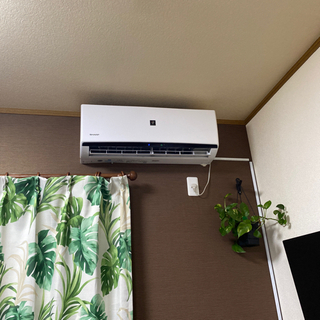 エアコン 移設作業 取り付け 取り外し  ガスチャージなど。