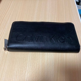 CaivnKlein財布