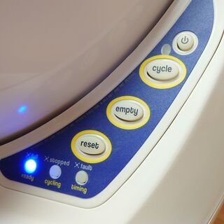 ＜＜お譲り先決定＞＞【訳アリ】全自動猫トイレ リッターロボット 3 オープンエア　キャットロボットの画像