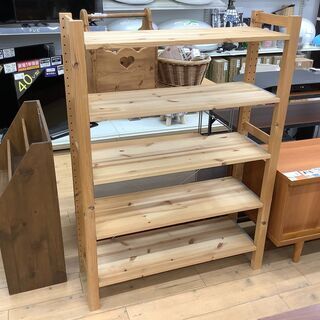 シンプルでおしゃれなパイン材のオープンシェルフです！