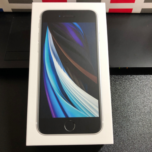 ⭐︎新品⭐︎未使用⭐︎iPhone SE 2 （第2世代）SIMフリー　64GB ホワイト