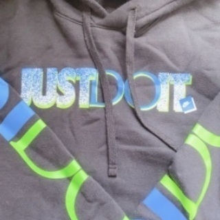 NIKEパーカーの画像