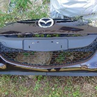 デミオ　2011年式　フロントバンパー