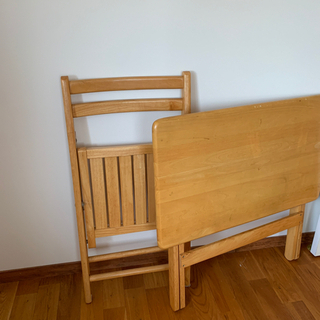 テーブルと椅子のセット　お譲りしますの画像