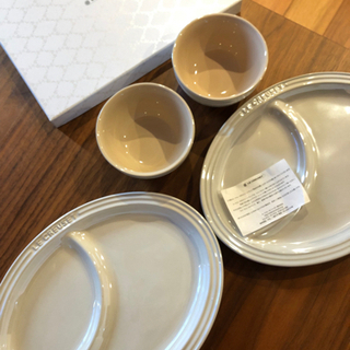 LE CREUSET ストーンウェア新品